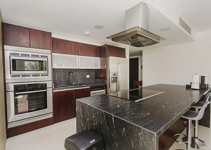 726 Sur Casa Goldzmidth * Playa del Carmen